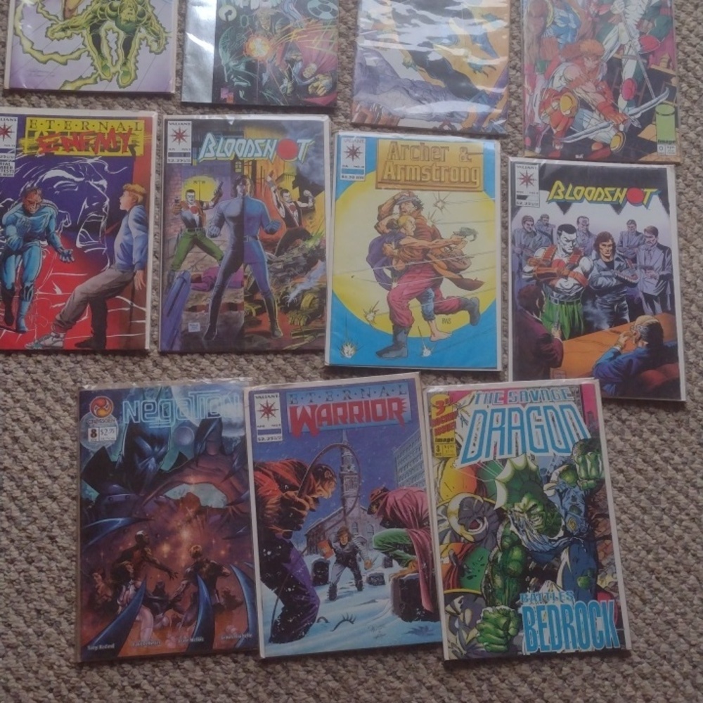 Comics - Picture 2 of 4
